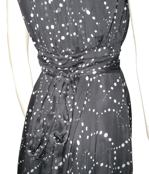 Robe Caroll Noire à Pois Blancs - Taille 38, Neuf Sans étiquette, Viscose, Style Asymétrique
