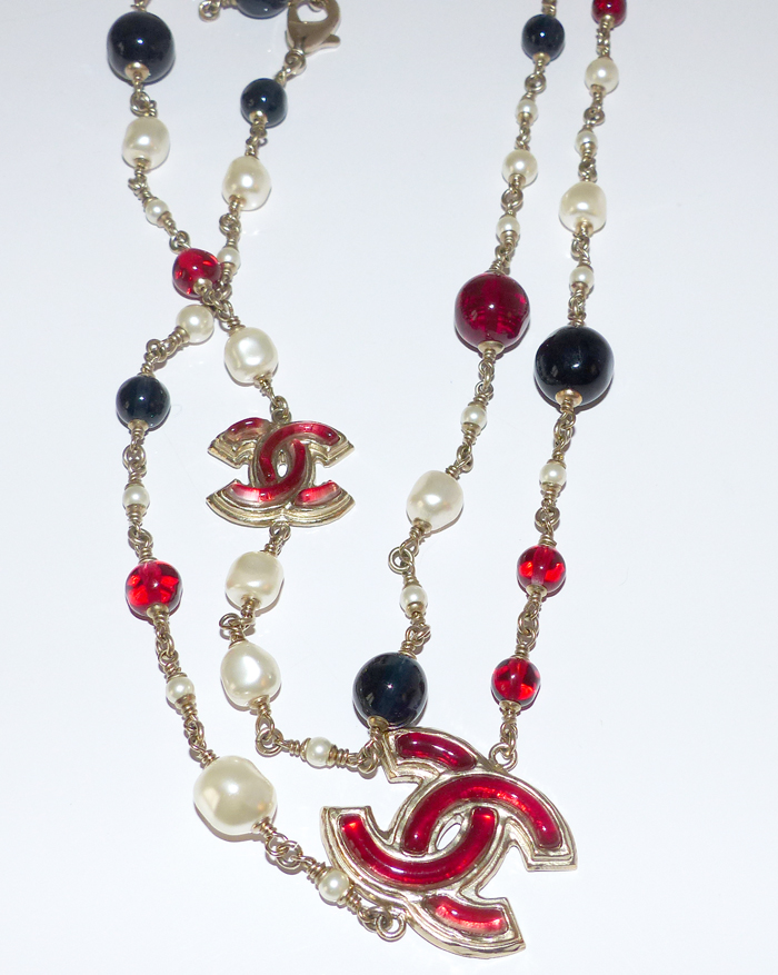 Collier Vintage Sautoir Perles De Verre Noir - Alliage - Occasion à Nettoyer