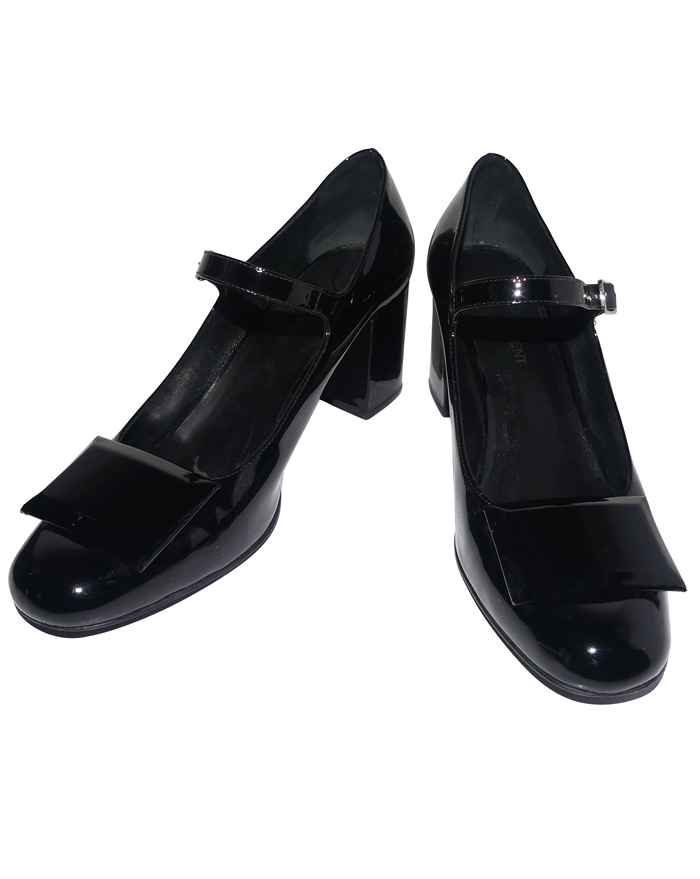 Escarpins Plats Escada En Cuir Noir - Pointure 38, Occasion, Bout Pointu